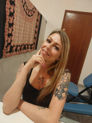 Caroline Terapeuta Massoterapia Shiatsu Relaxante