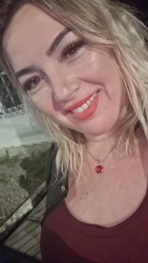 Elida - Cantinho da Massagem